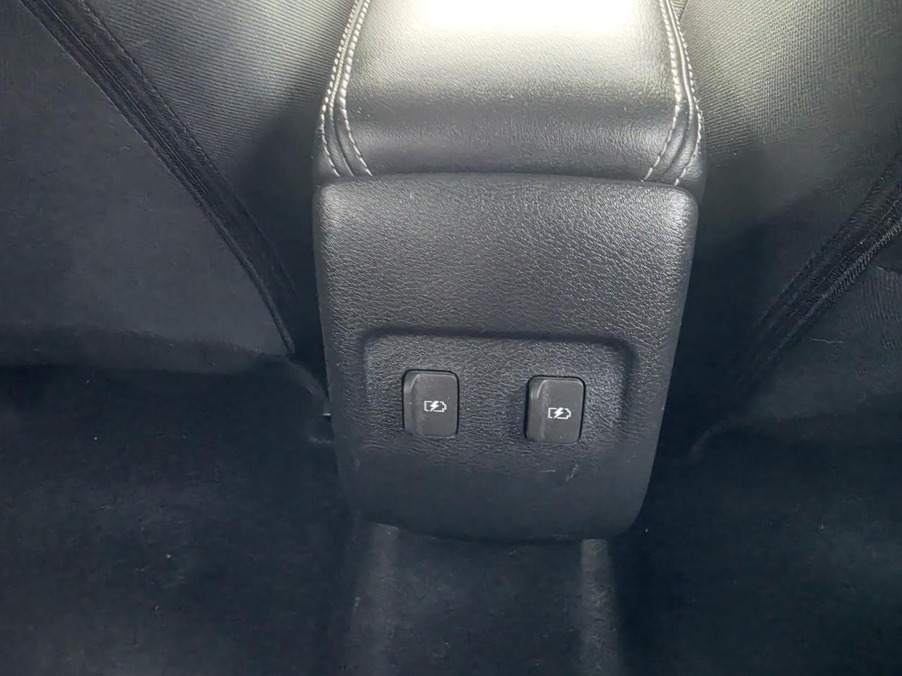 Nissan Kicks SR FWD 2021