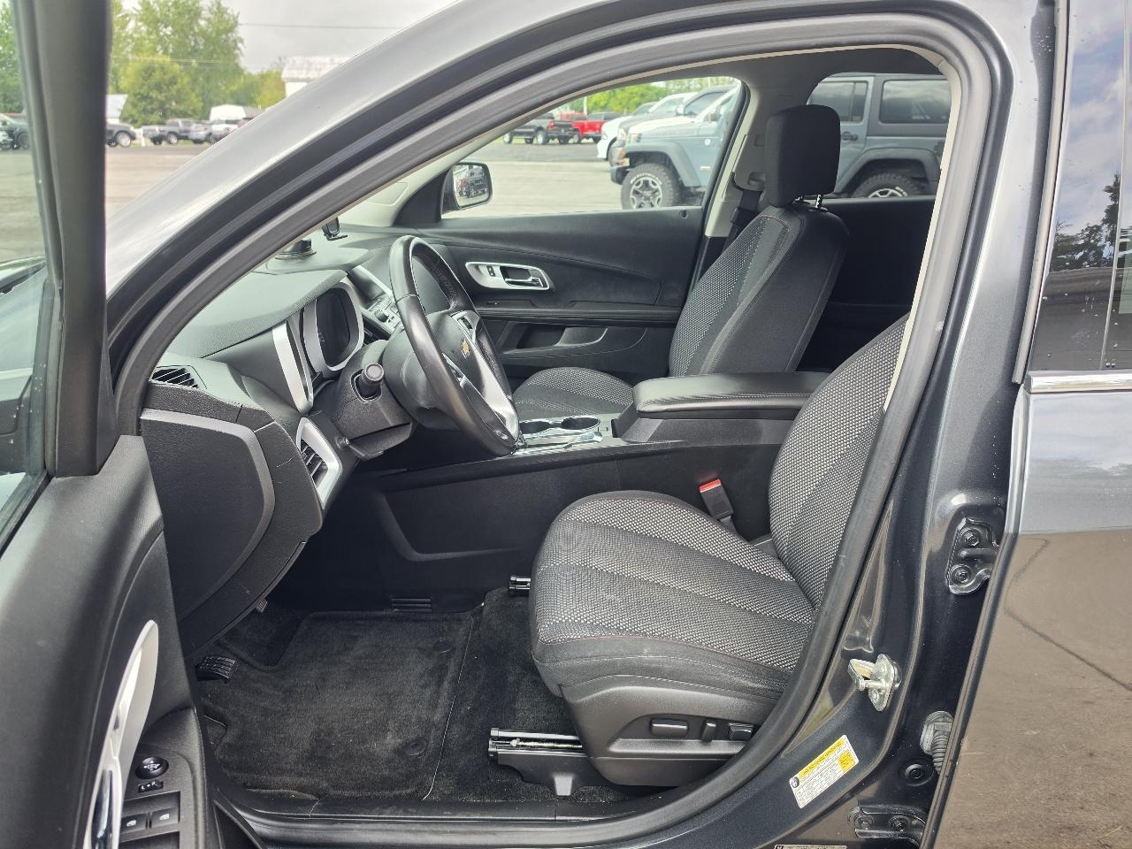 Chevrolet Equinox AWD 4dr LT w/1LT 2017