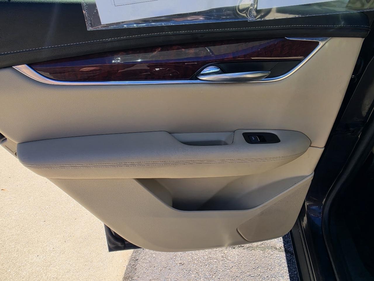 Cadillac XT5 AWD 4dr Luxury 2017