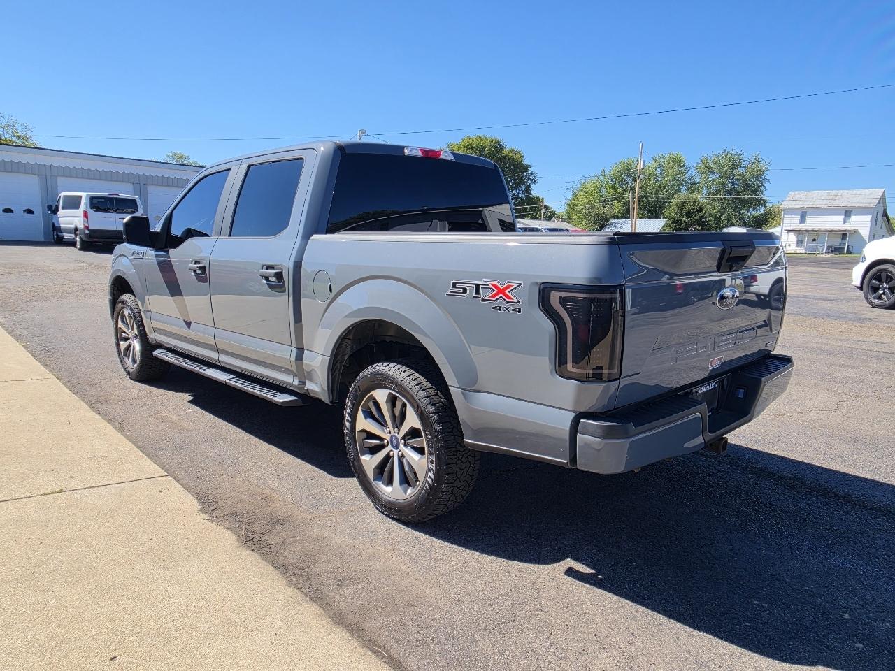 Ford F-150 4WD SuperCrew 145" STX 2019