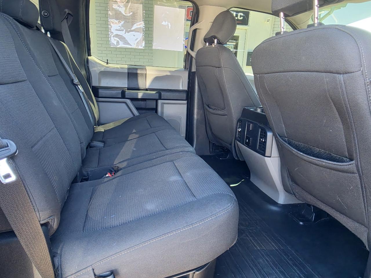 Ford F-150 4WD SuperCrew 145" STX 2019