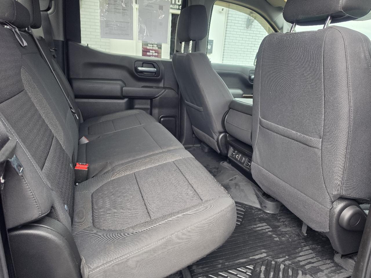 Chevrolet Silverado 1500 4WD Crew Cab 147" LT 2020