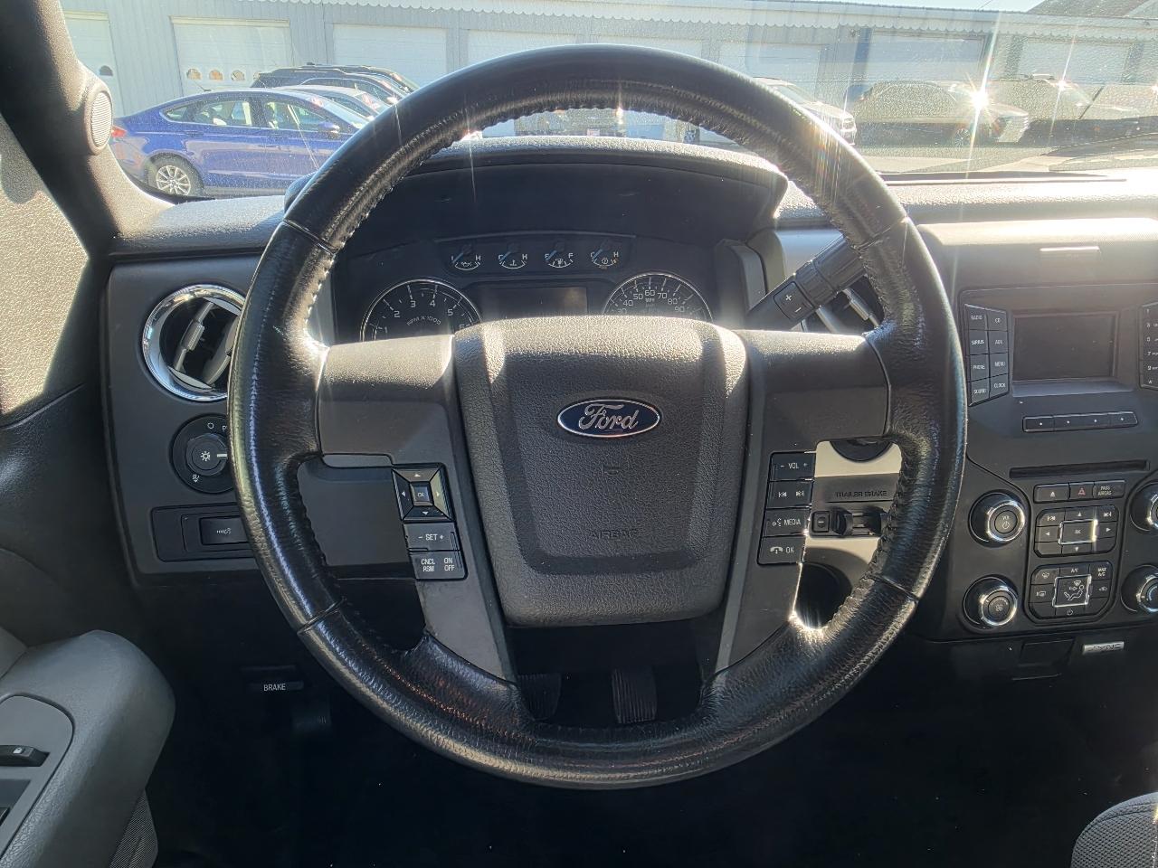 Ford F-150 4WD SuperCab 145" XLT 2013