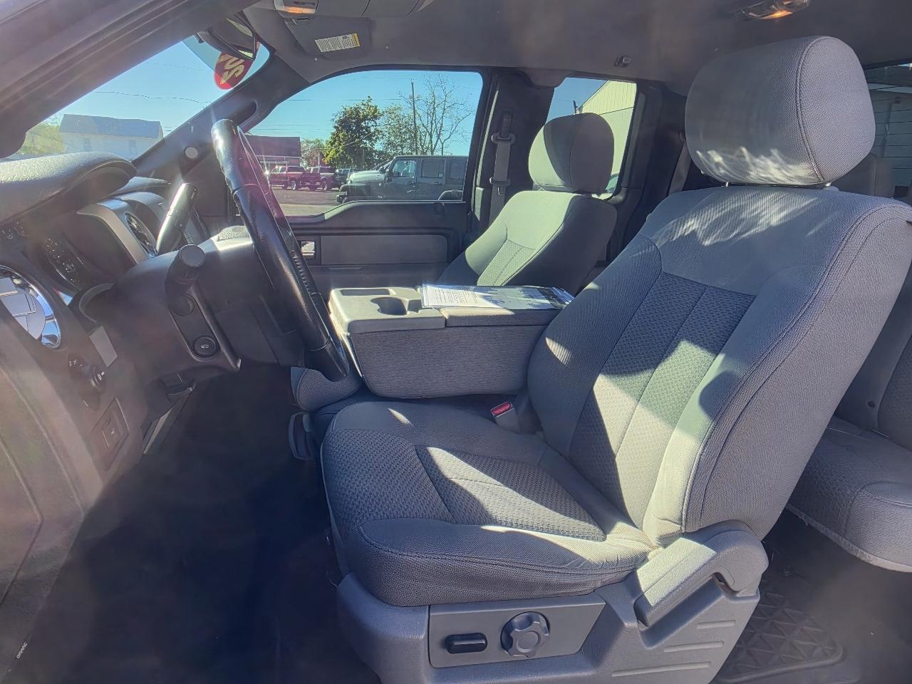 Ford F-150 4WD SuperCab 145" XLT 2013