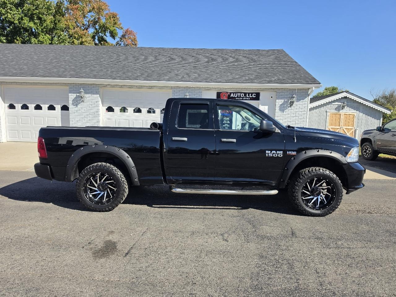 RAM 1500 4WD Quad Cab 140.5" Express 2014
