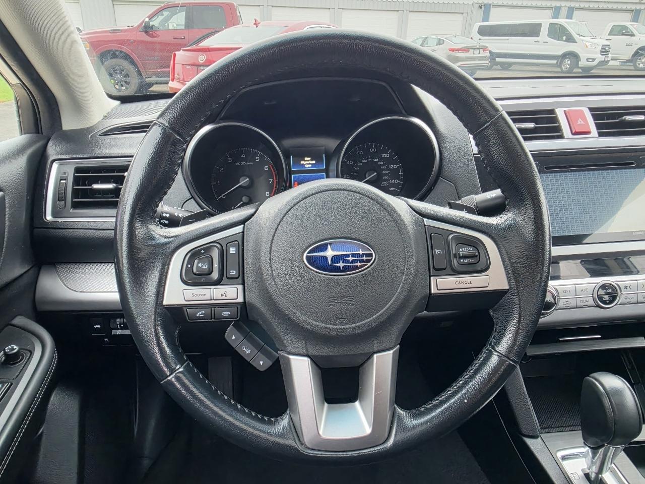 Subaru Legacy 4dr Sdn 2.5i Premium 2015