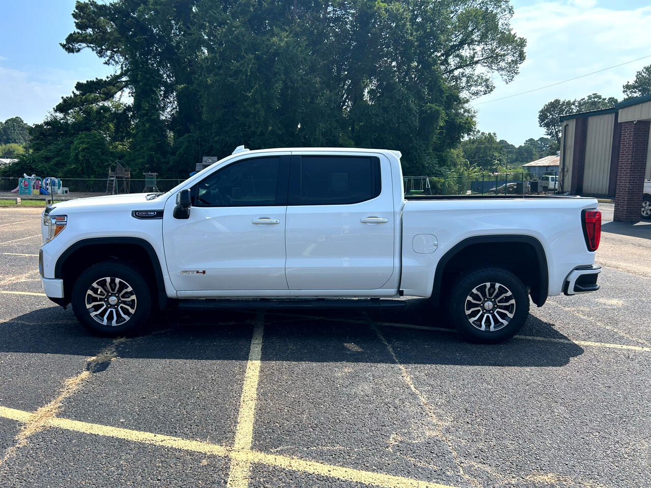 2019 GMC Sierra 1500 AT4 Crew Cab Long Box 4WD