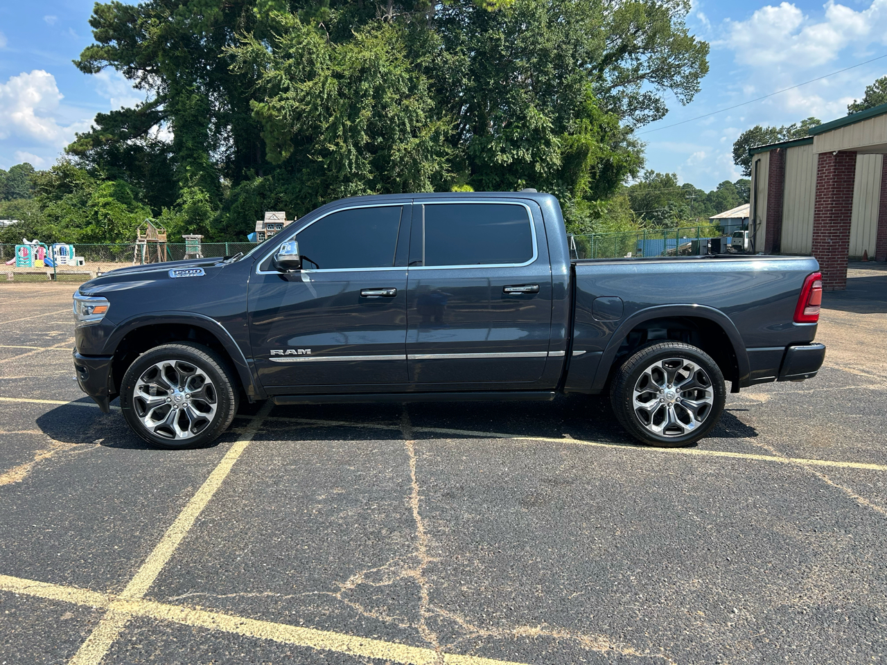 2019 RAM 1500 Limited Crew Cab SWB 4WD
