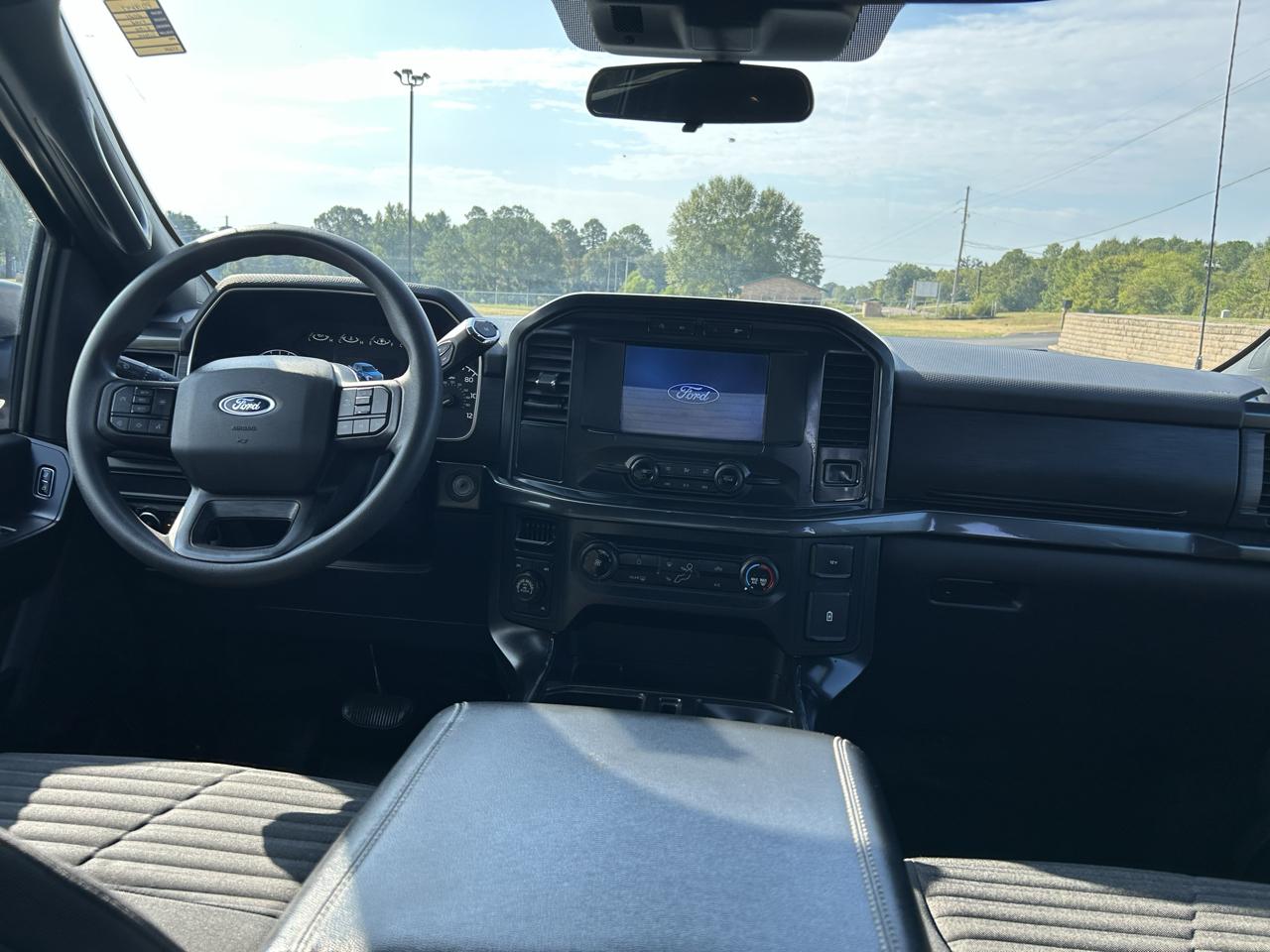 Ford F-150 photo 5