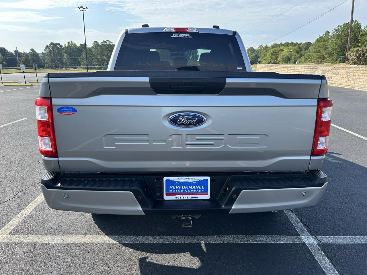 Ford F-150 photo 8