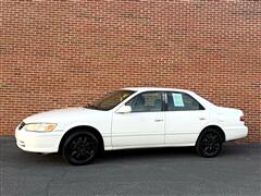 2000 Toyota Camry 