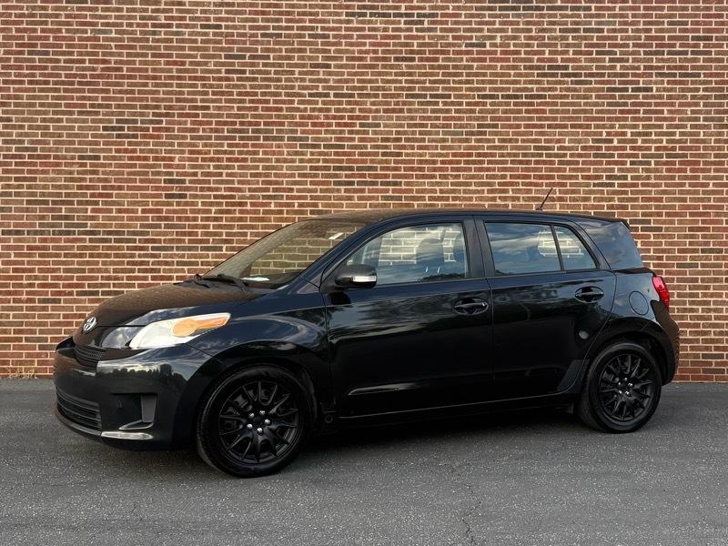 2009 Scion xD AT's photo