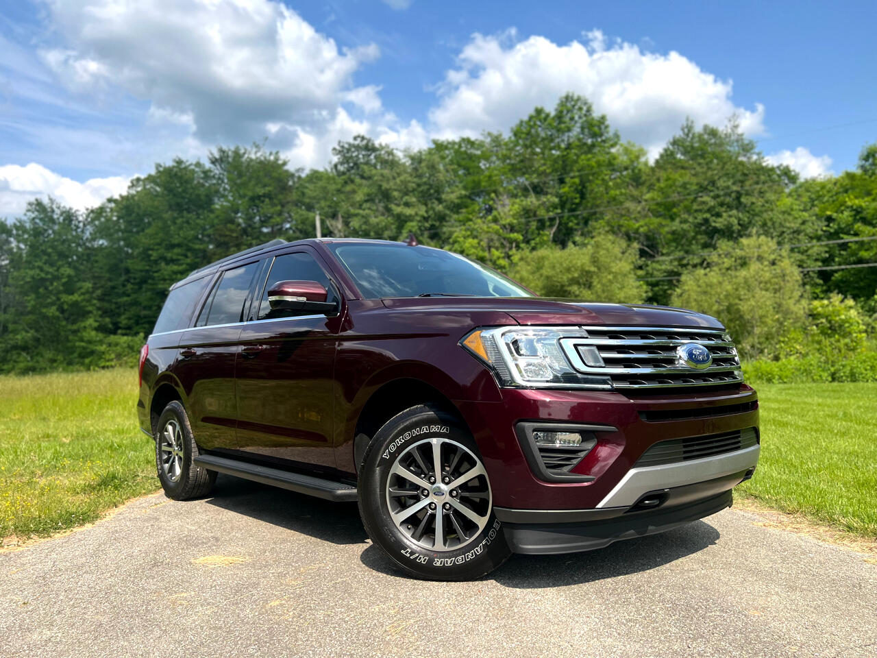 Ford Expedition XLT 4D SUV 4WD 2020