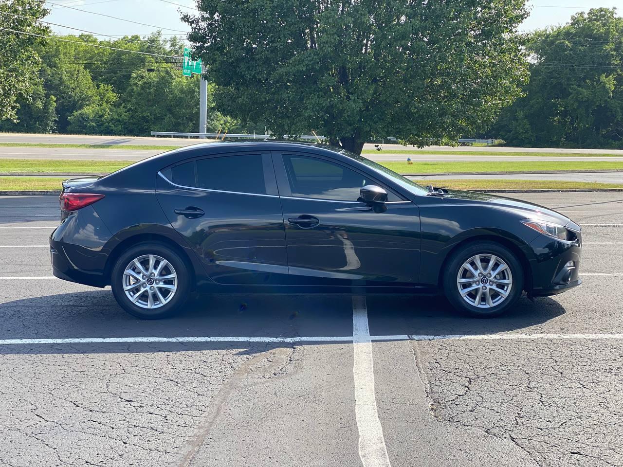 Mazda MAZDA3 i Touring AT 4-Door 2016