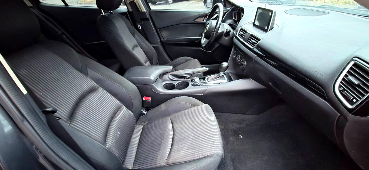 Mazda MAZDA3 i Touring AT 4-Door 2015