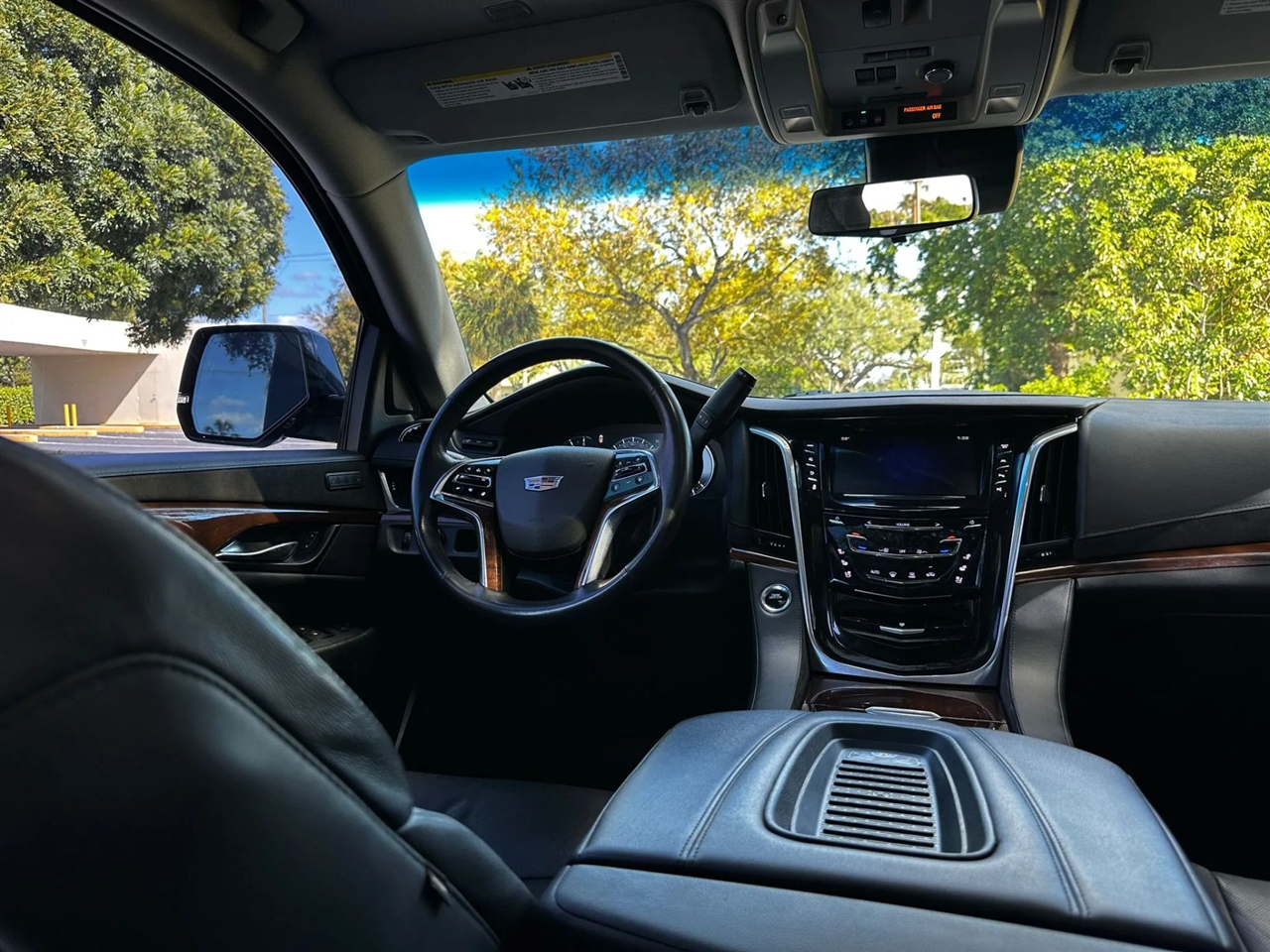 Cadillac Escalade ESV 2WD Luxury 2020 Cadillac Escalade ESV 2WD Luxury 2020