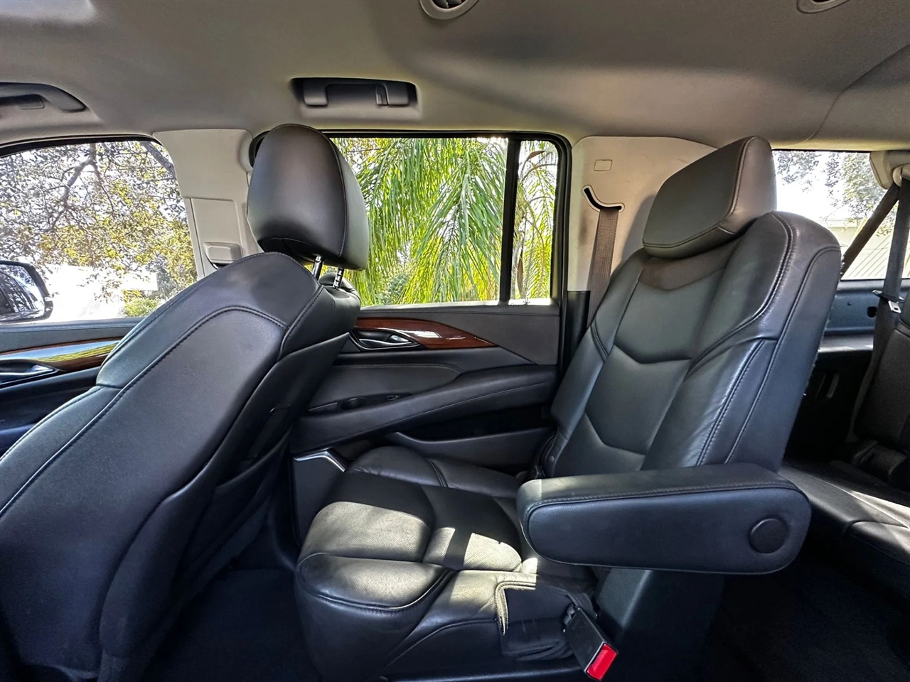 Cadillac Escalade ESV 2WD Luxury 2020 Cadillac Escalade ESV 2WD Luxury 2020
