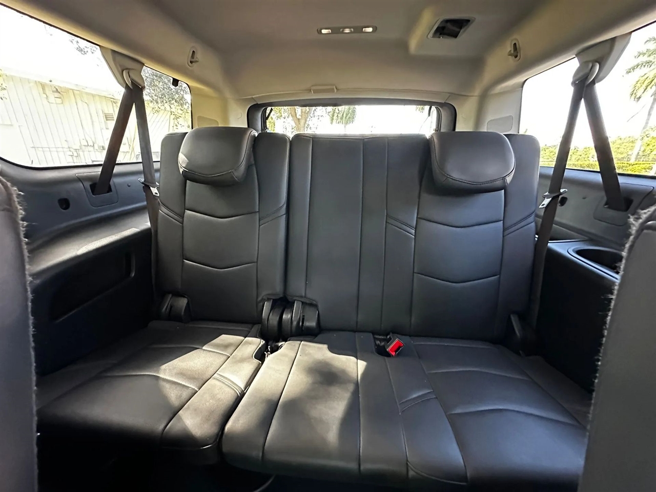 Cadillac Escalade ESV 2WD Luxury 2020 Cadillac Escalade ESV 2WD Luxury 2020