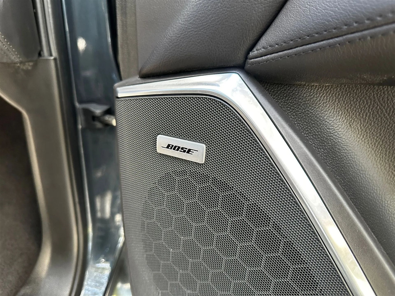 Cadillac Escalade ESV 2WD Luxury 2020 Cadillac Escalade ESV 2WD Luxury 2020