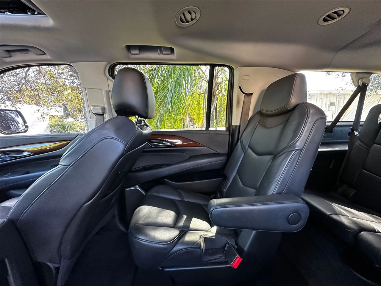 Cadillac Escalade ESV 2WD Luxury 2020 Cadillac Escalade ESV 2WD Luxury 2020