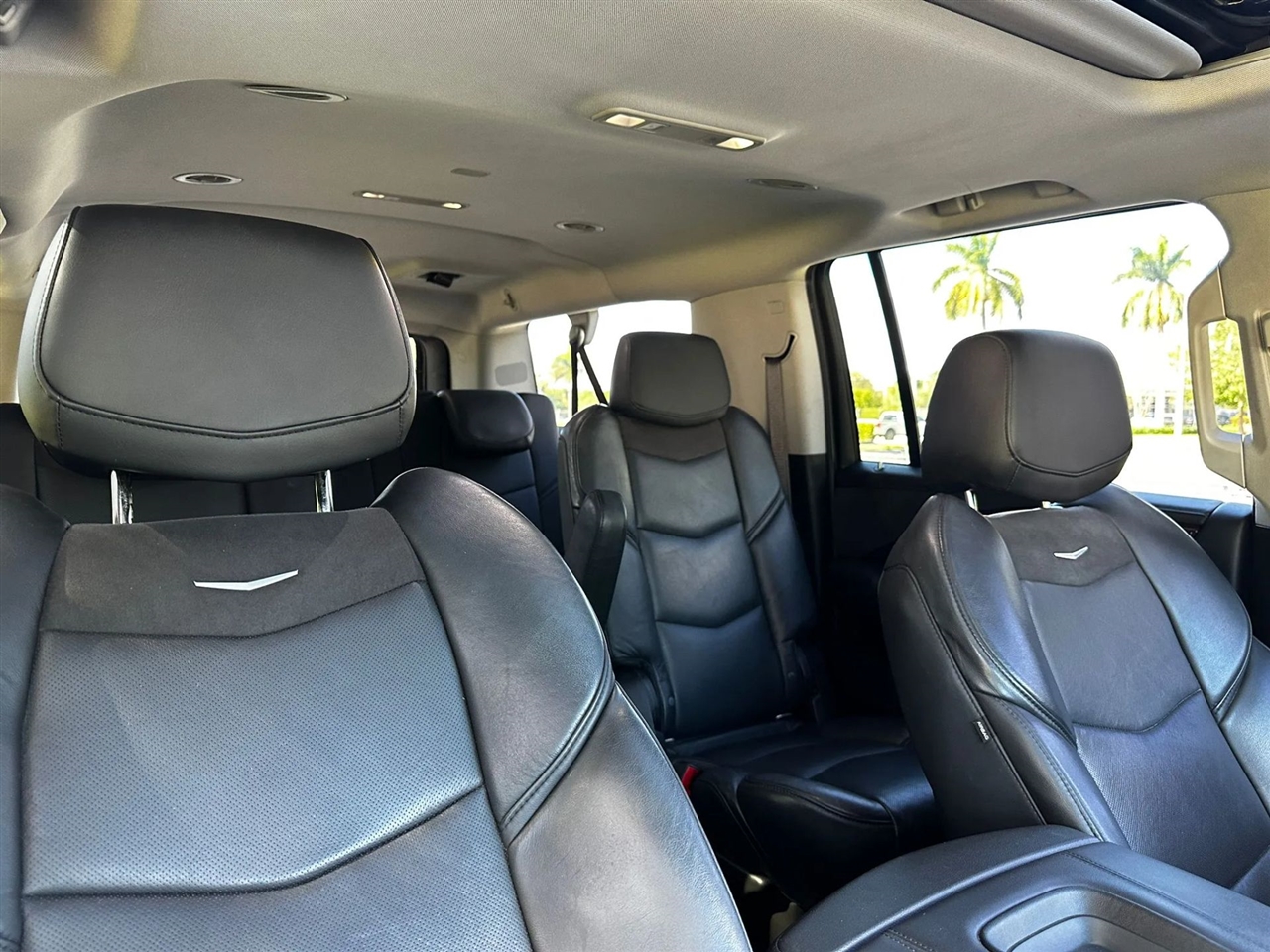 Cadillac Escalade ESV 2WD Luxury 2020