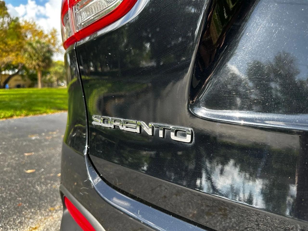 Kia Sorento L 2WD 2016