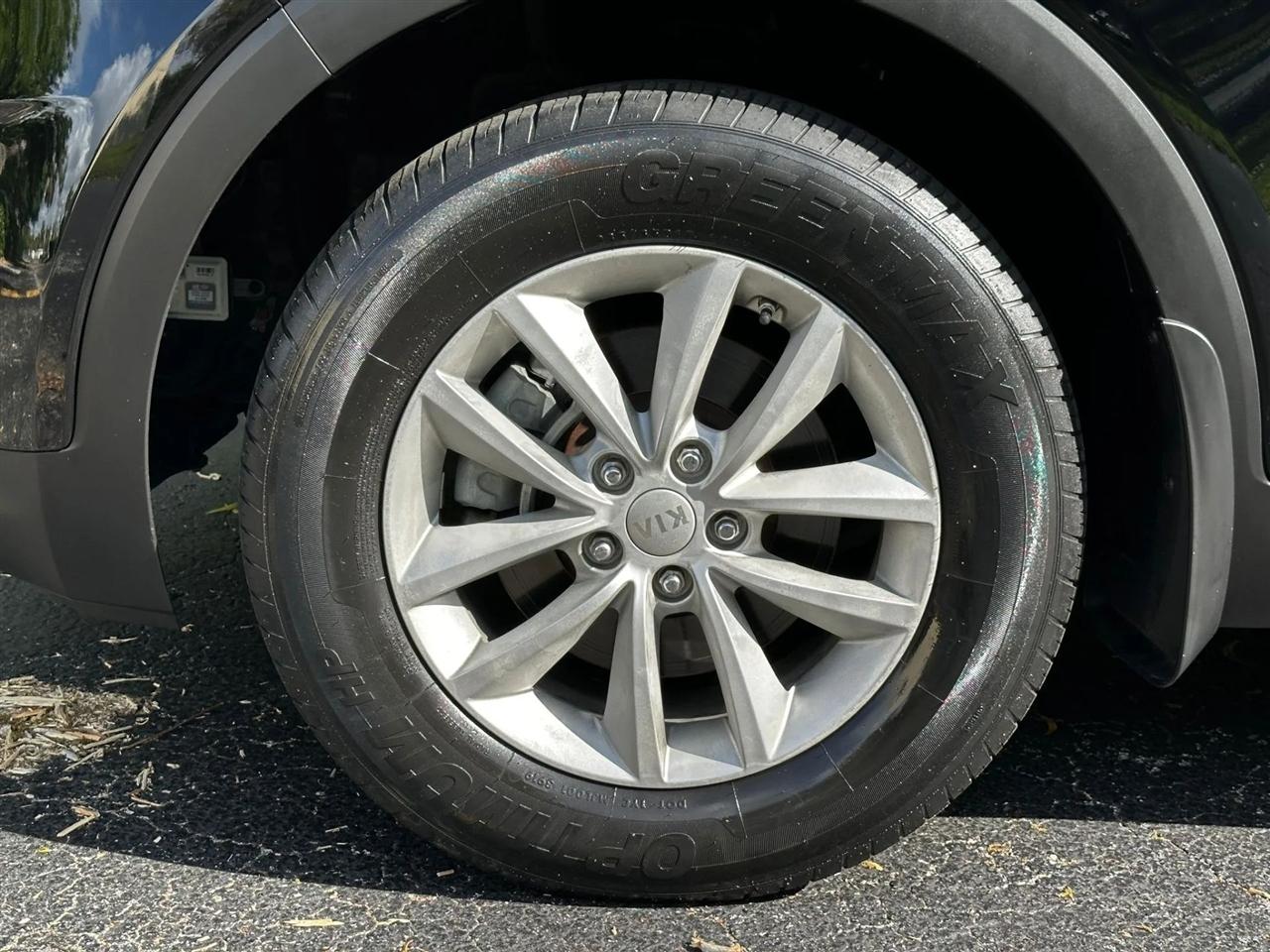 Kia Sorento L 2WD 2016