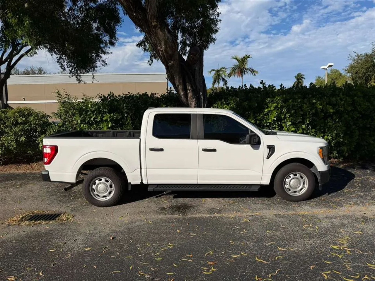 Ford F-150 XL SuperCrew 5.5-ft. Bed 2WD 2021