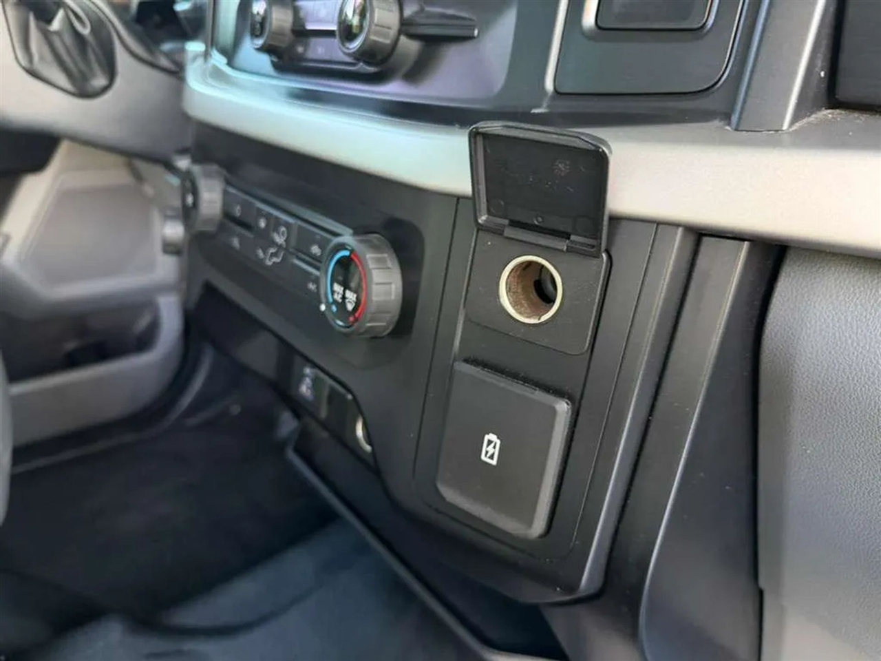 Ford F-150 XL SuperCrew 5.5-ft. Bed 2WD 2021