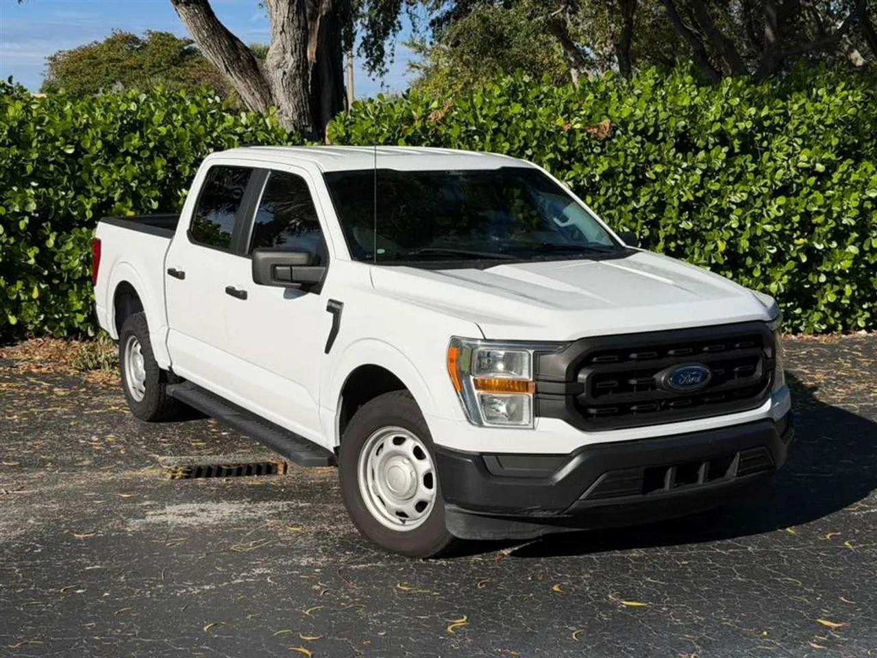 Ford F-150 XL SuperCrew 5.5-ft. Bed 2WD 2021