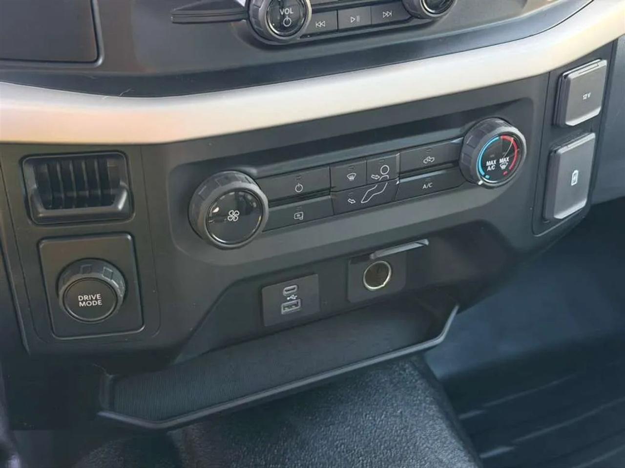 Ford F-150 XL SuperCrew 5.5-ft. Bed 2WD 2021