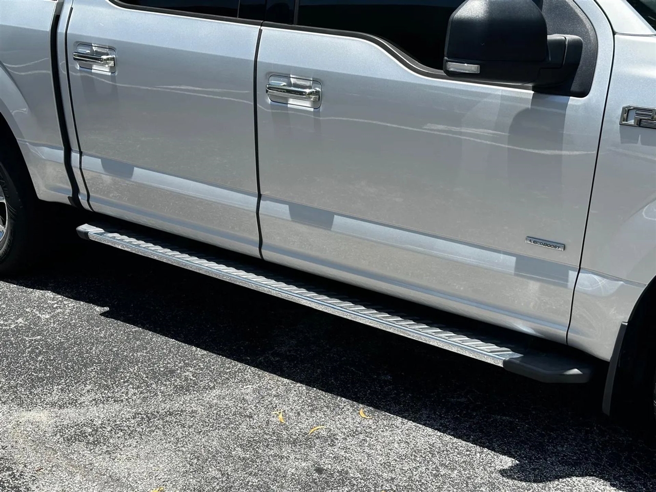 Ford F-150 XLT SuperCrew 5.5-ft. Bed 4WD 2016 Ford F-150 XLT SuperCrew 5.5-ft. Bed 4WD 2016