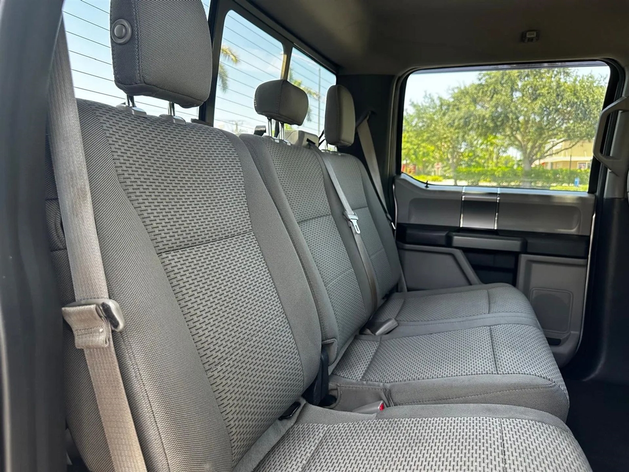 Ford F-150 XLT SuperCrew 5.5-ft. Bed 4WD 2016 Ford F-150 XLT SuperCrew 5.5-ft. Bed 4WD 2016