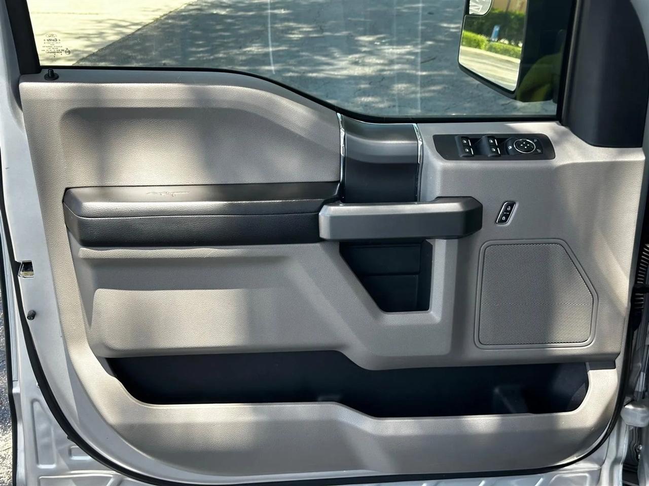 Ford F-150 XLT SuperCrew 5.5-ft. Bed 4WD 2016