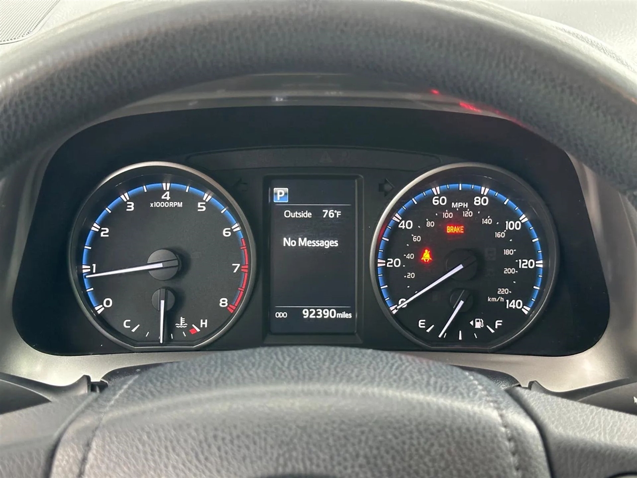 Toyota RAV4 LE FWD 2017