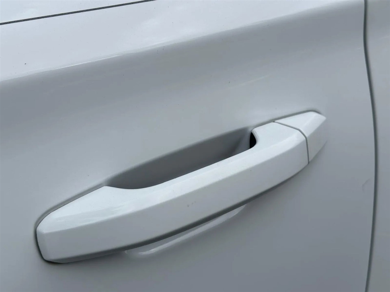 GMC Yukon XL SLE 2WD 2017