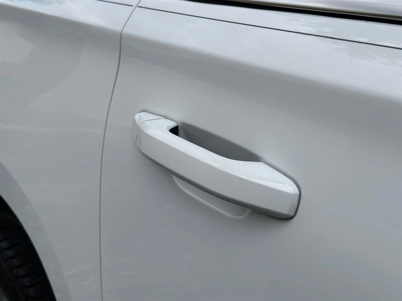 GMC Yukon XL SLE 2WD 2017