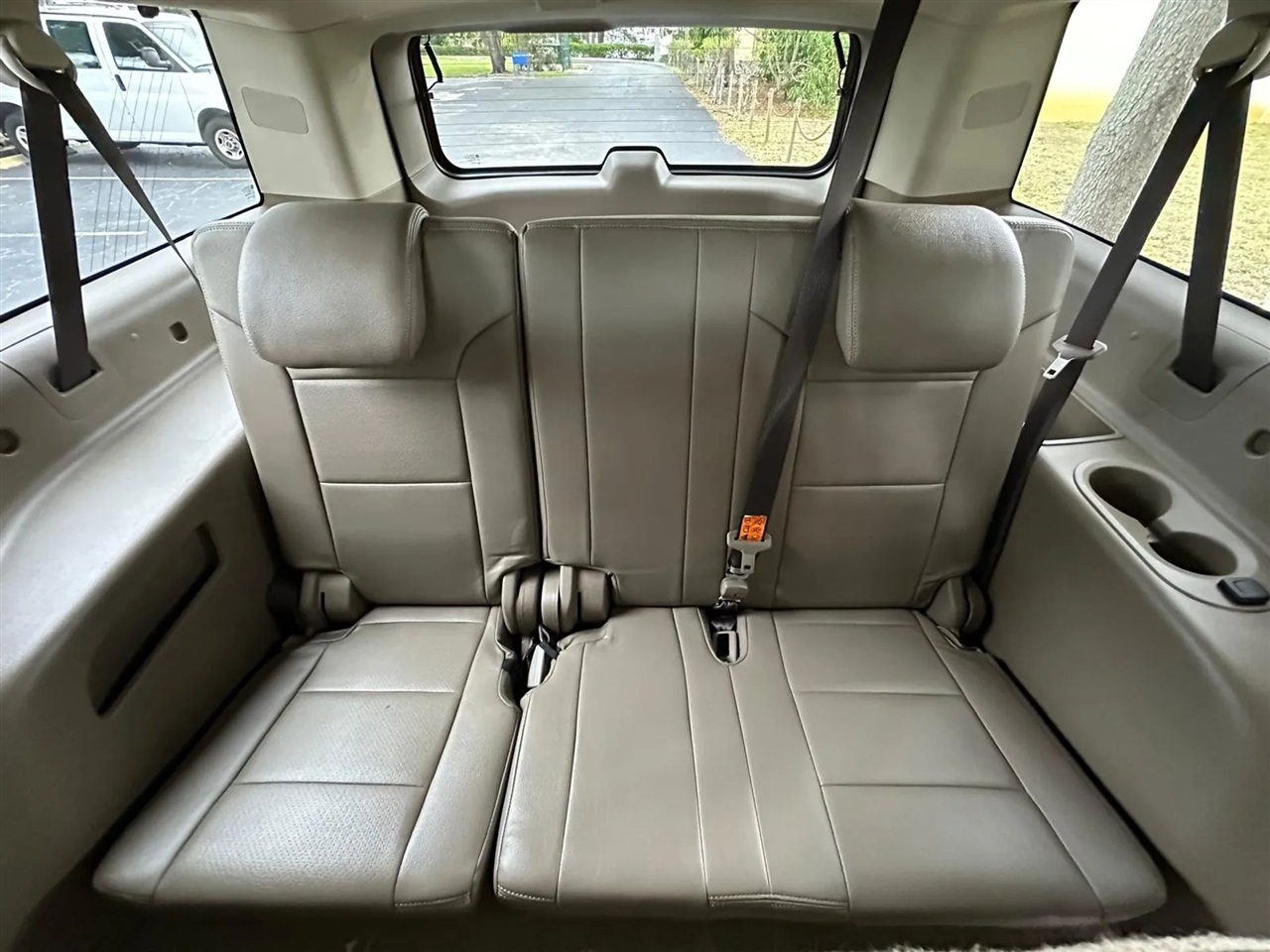 GMC Yukon XL SLE 2WD 2017