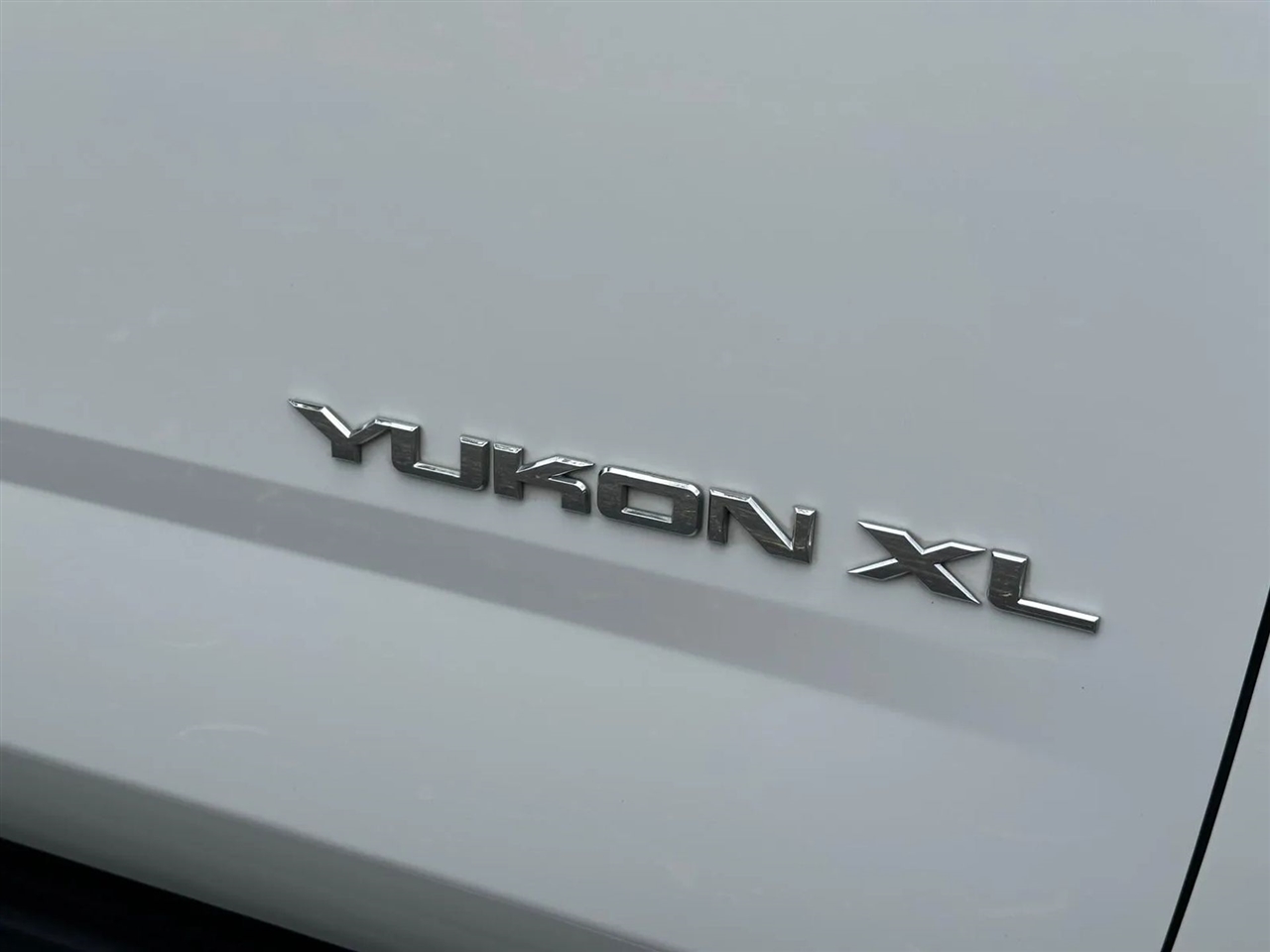 GMC Yukon XL SLE 2WD 2017