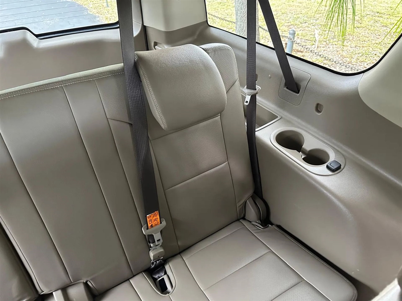 GMC Yukon XL SLE 2WD 2017