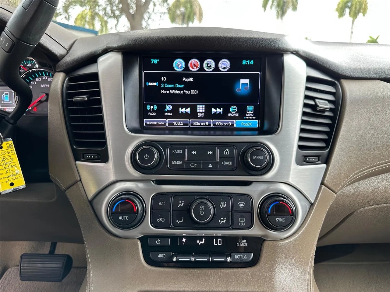 GMC Yukon XL SLE 2WD 2017