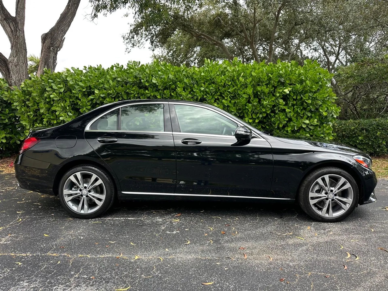 Mercedes-Benz C-Class C300 4MATIC Sedan 2019