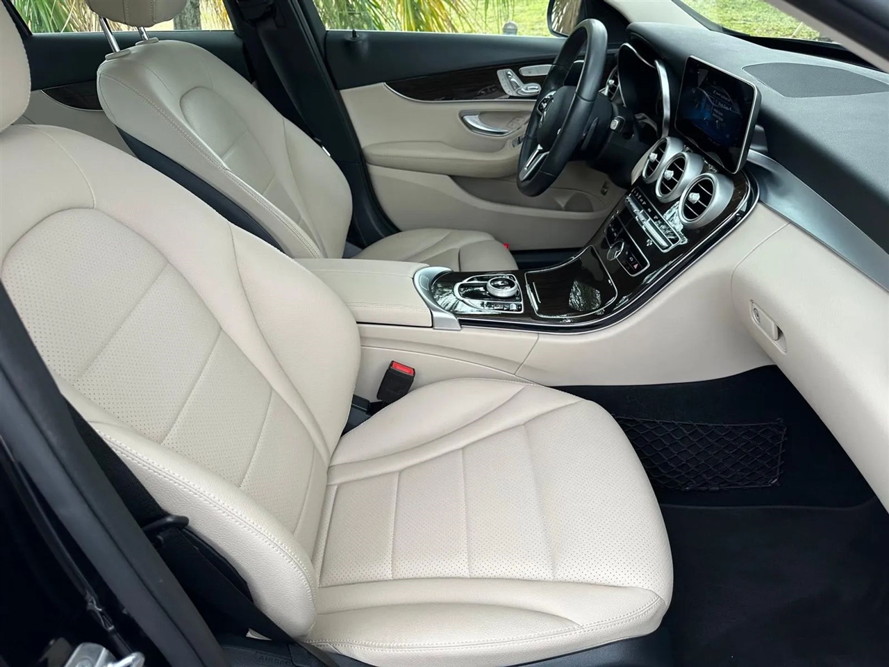 Mercedes-Benz C-Class C300 4MATIC Sedan 2019