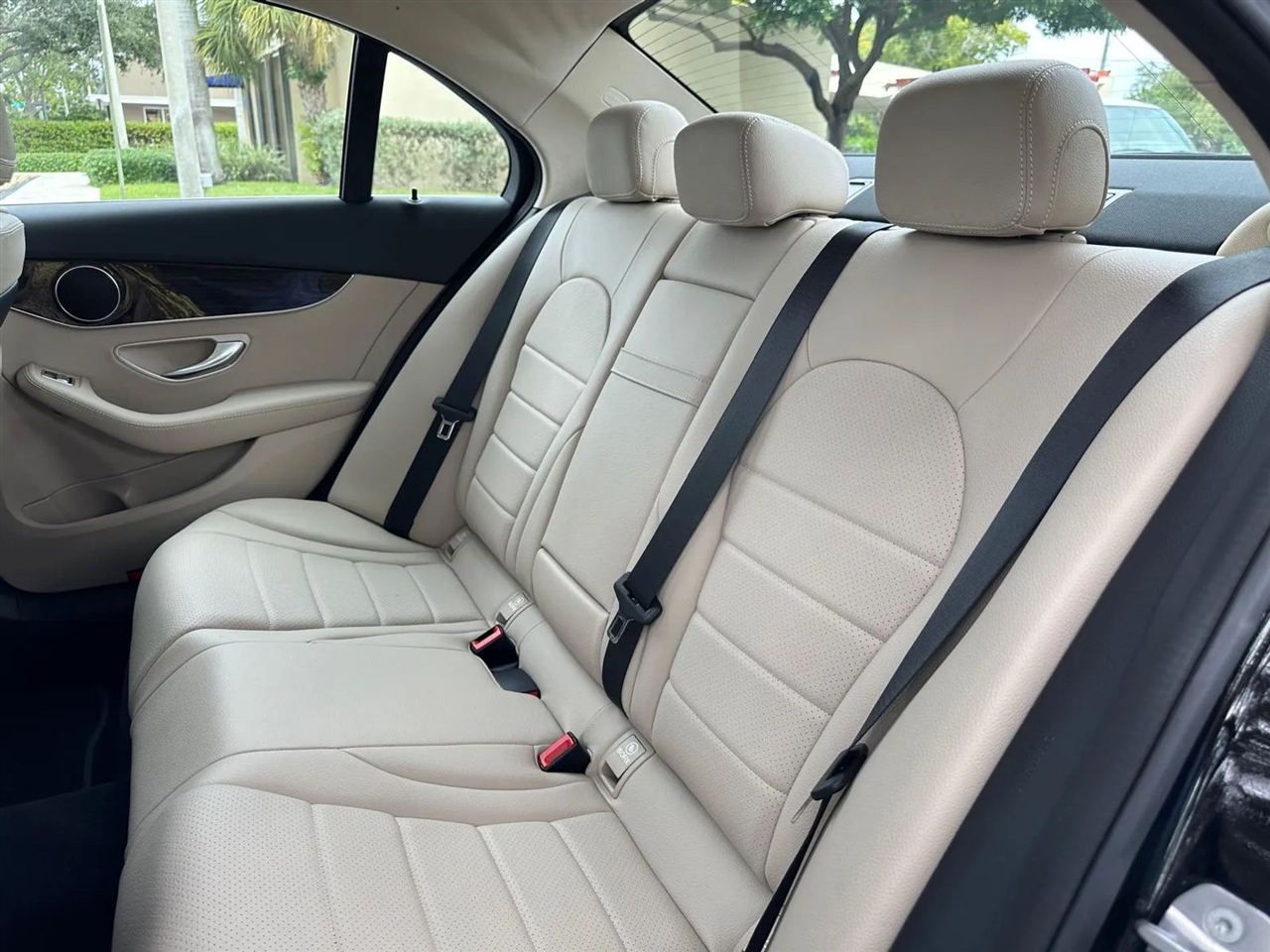 Mercedes-Benz C-Class C300 4MATIC Sedan 2019