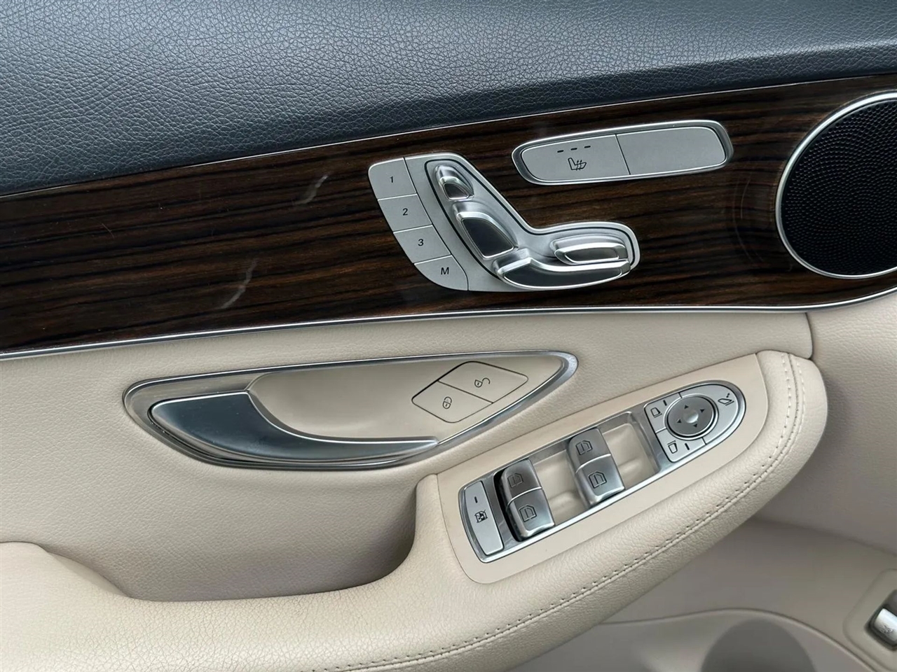 Mercedes-Benz C-Class C300 4MATIC Sedan 2019