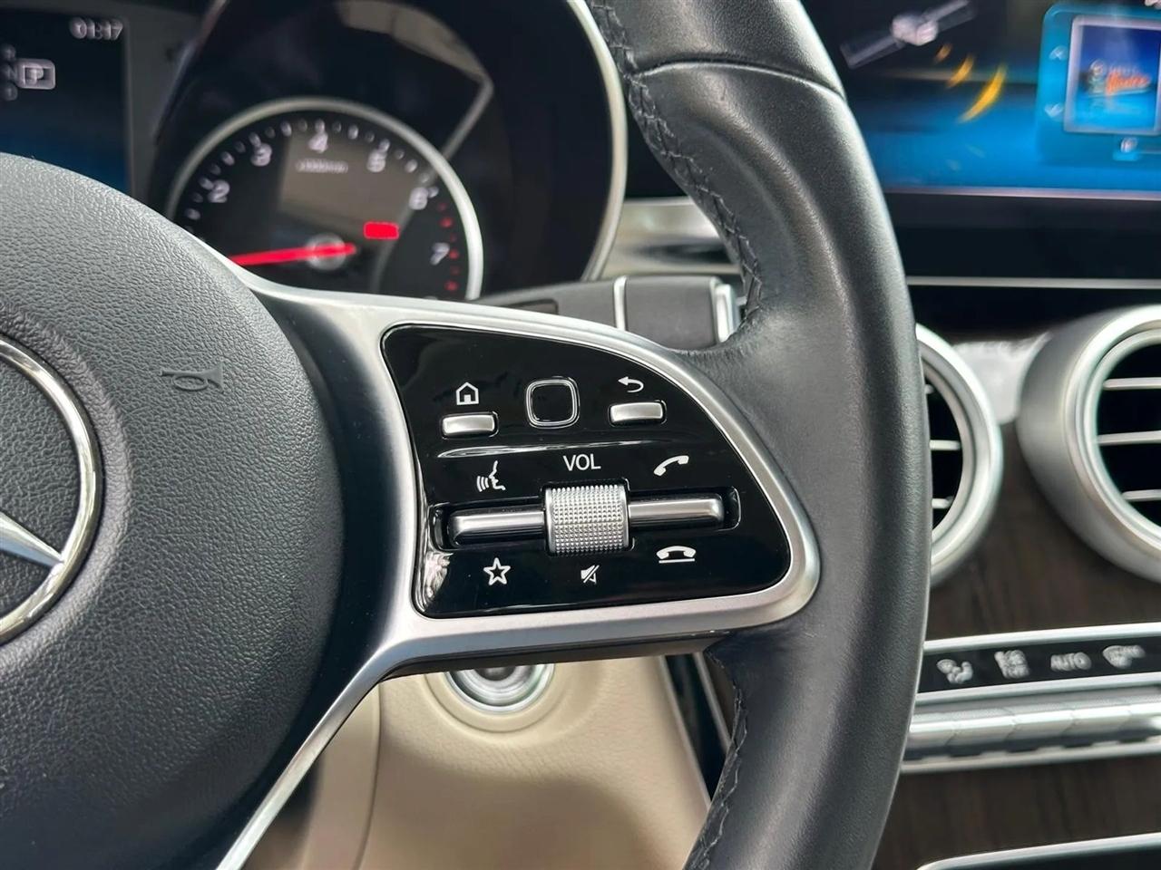 Mercedes-Benz C-Class C300 4MATIC Sedan 2019