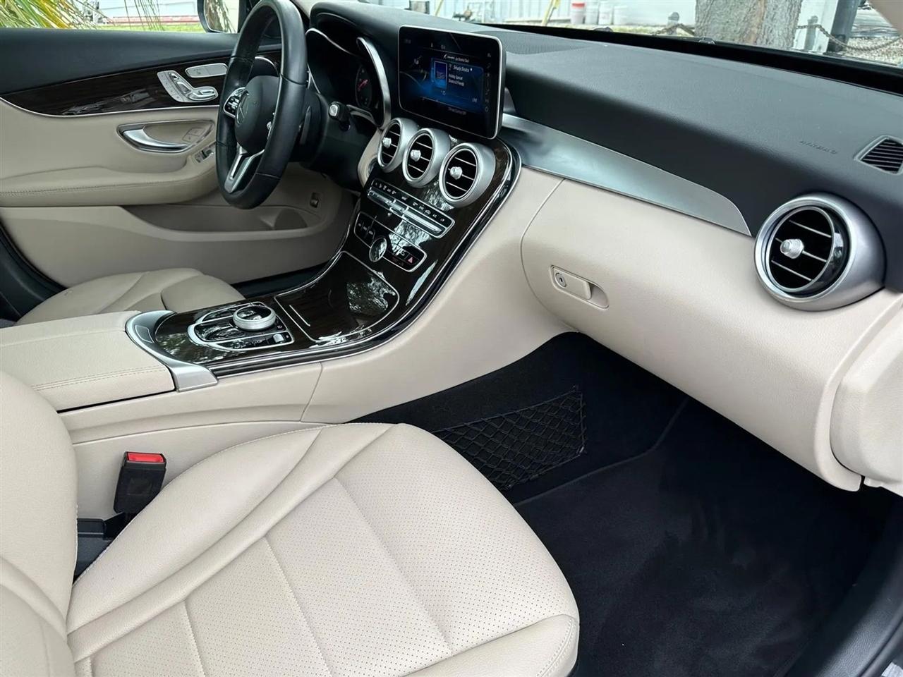 Mercedes-Benz C-Class C300 4MATIC Sedan 2019