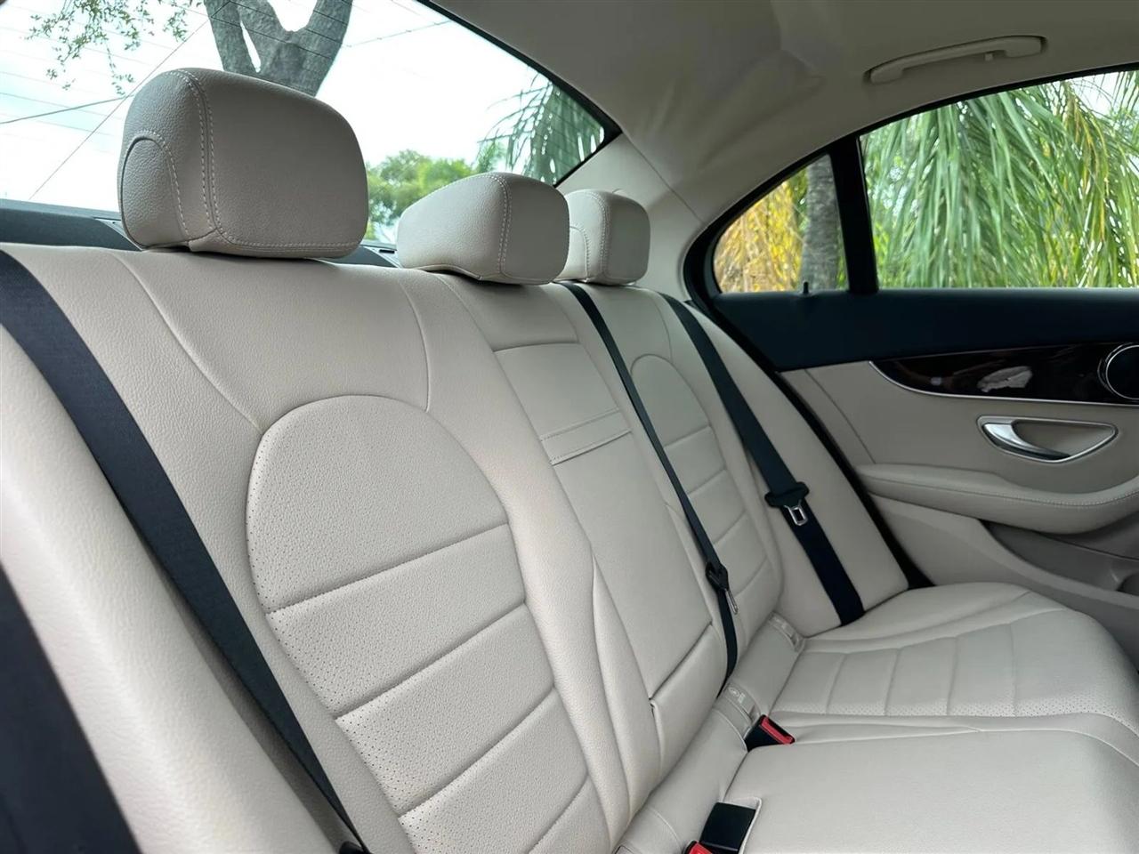 Mercedes-Benz C-Class C300 4MATIC Sedan 2019