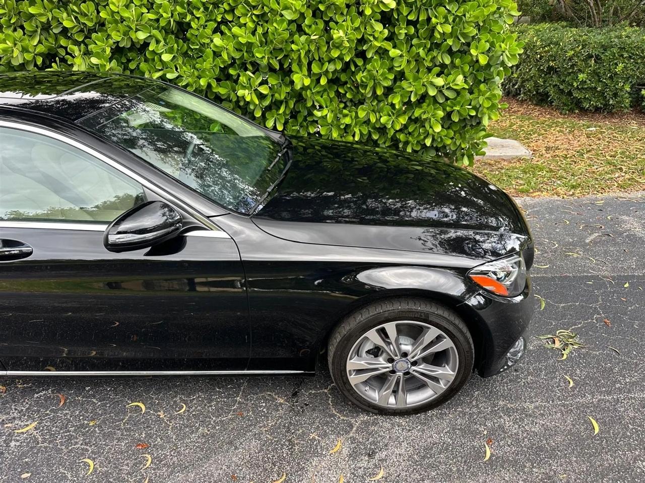 Mercedes-Benz C-Class C300 4MATIC Sedan 2019