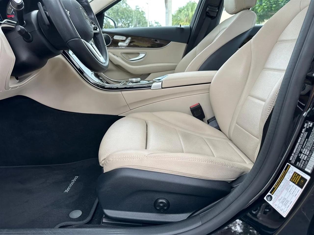 Mercedes-Benz C-Class C300 4MATIC Sedan 2019